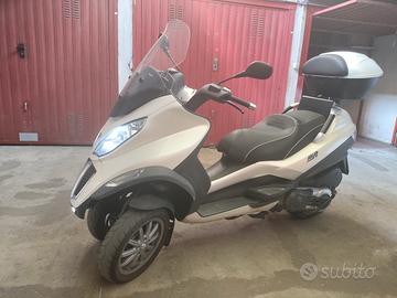 Scooter MP3 400
