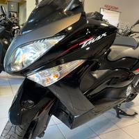 Yamaha Tmax