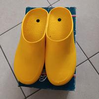 Zoccoli professionali sanitari 