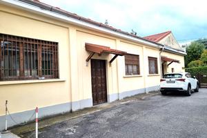 Società vende uffici