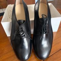 scarpe classiche con lacci uomo