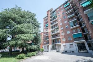 Appartamento a Milano Via Val D'Ossola 3 locali
