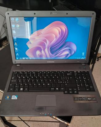 Notebook Samsung R530