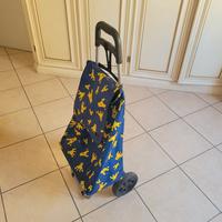 Carrello spesa con ruote grandi e fantasia origina