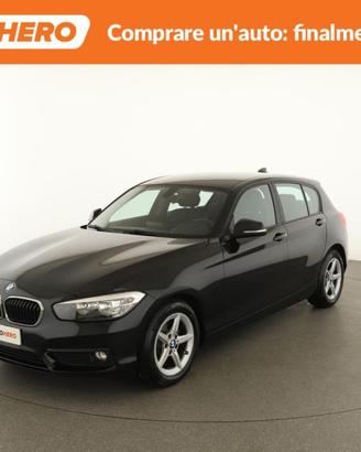 BMW 118 XA02442