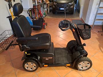 Scooter elettrico a 4 ruote