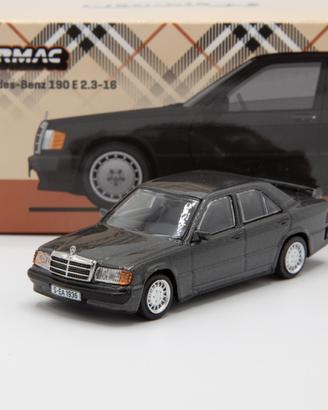 Tarmac Mercedes 190 E 2.3-16 (W201) 1:64