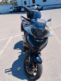 Honda NT 1100 DCT TRAVEL ED.