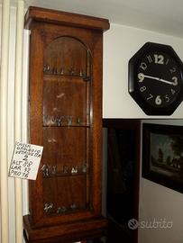 Vetrinetta depoca realizzata con cassa di orologio