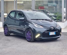 Toyota Aygo 1.0 Benzina AUTOMATICO E6 - 2015