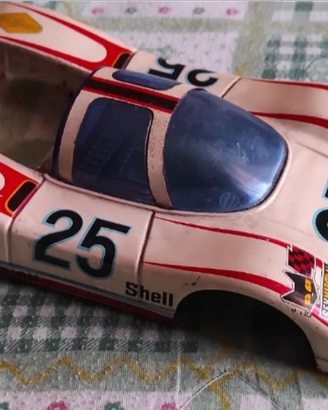 Scocca metallo modellino auto pista corsa vintage