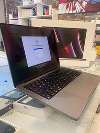 MacBook Pro 14” 2022 m2 pro 32gb ram /1tb garantit