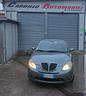 lancia-ypsilon-1-2-versus