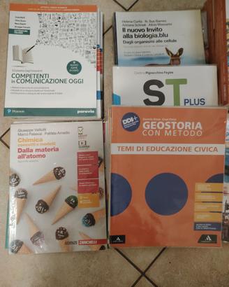 Libri liceo scientifico scienze applicate