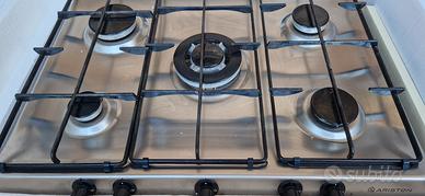 Piano cottura Ariston 5 fuochi 