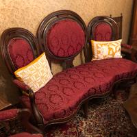 Salottino Antico Vittoriano con Divanetto Triplo