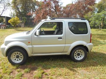Suzuki Jimny 1.3i 16V cat 4WD JLX