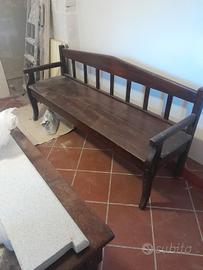 Divano in legno con sedile e spalliera tessuto mat