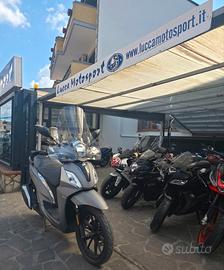 Sym Symphony 200 a 48 euro al mese (senza maxirata