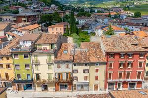 PALAZZINA A NEGRAR DI VALPOLICELLA