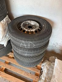 Gomme KENDA 155/80 R15 + Cerchi