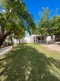 Casa sul mare con giardino e parcheggio