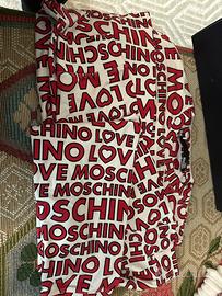 Felpa Love Moschino