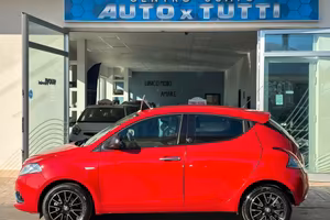 Lancia Ypsilon 1.2 69 CV 5 porte GPL Ecochic Mya