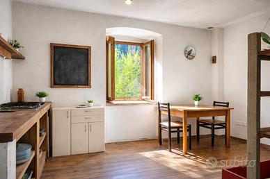 CASA SEMINDIPENDENTE A TRAMBILENO