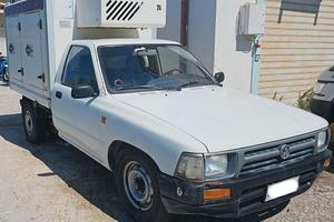 Furgone isotermico a piastre per surgelati