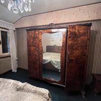 Camera matrimoniale legno radica