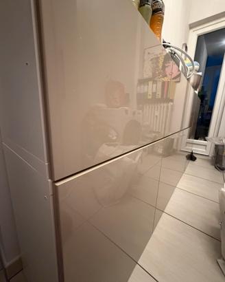 Mobile componibile IKEA BESTA