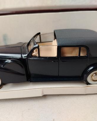 Rextoys  Cadillac Coupe' de Ville