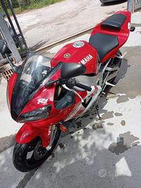 Yamaha R1