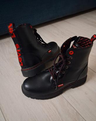 ANFIBI DONNA NERI LEVIS