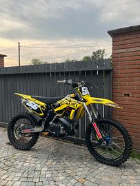 Suzuki rm 250 targato