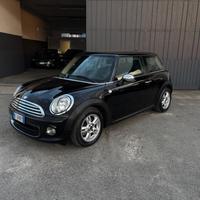 Mini One D. 1.6d. Neopatentati. Garanzia 12 mesi