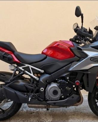 Suzuki gsx-s1000gx 