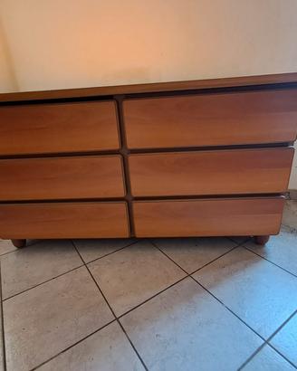 Cassettiera in legno