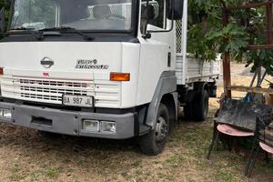 Nissan eco t 100