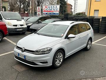 Golf Variant 115cv