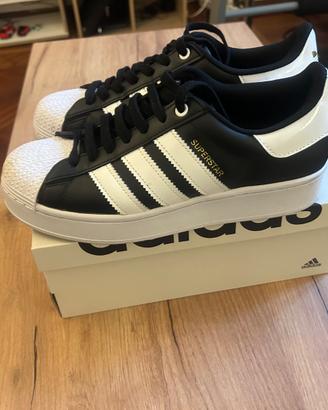 Scarpe donna Adidas superstar