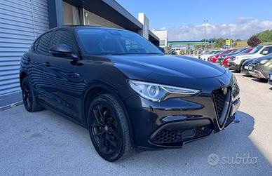 ALFA ROMEO Stelvio 2.0 Turbo 280 CV AT8 Q4 Super