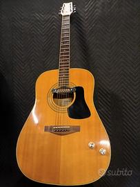 Chitarra acustica vintage SAKURA MARK 32 amplif.