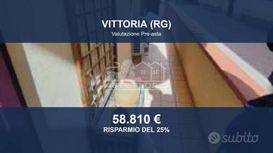 Immobile in asta di 100 m² con più di 5 locali e b