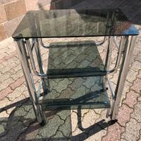 Carrello acciaio con  3 ripiani vetro fume