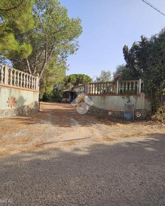 VILLA SINGOLA A CAPOTERRA