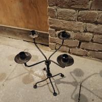 candelabro in metallo nero 