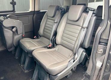 Ford Tourneo Custom Titanium  - Sedili originali  