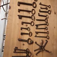 Antiche chiavi epoca 900